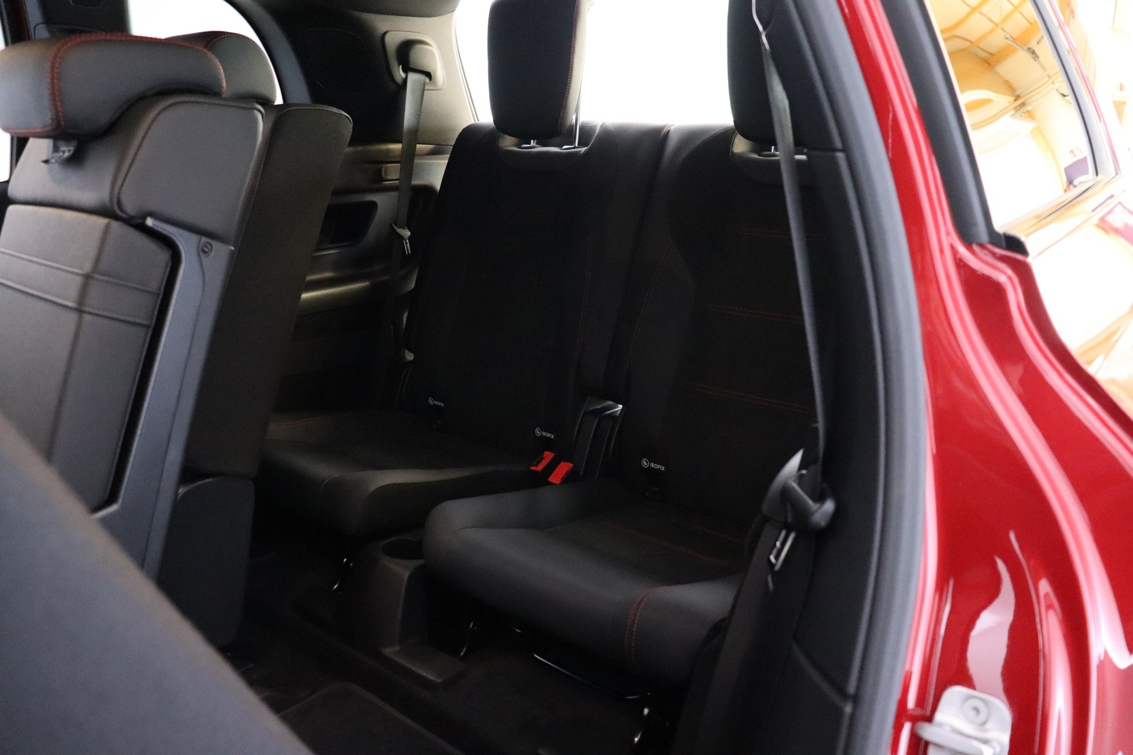 MERCEDES-BENZ EQB 2024