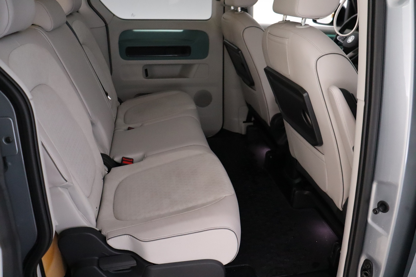 VOLKSWAGEN ID. Buzz 2023