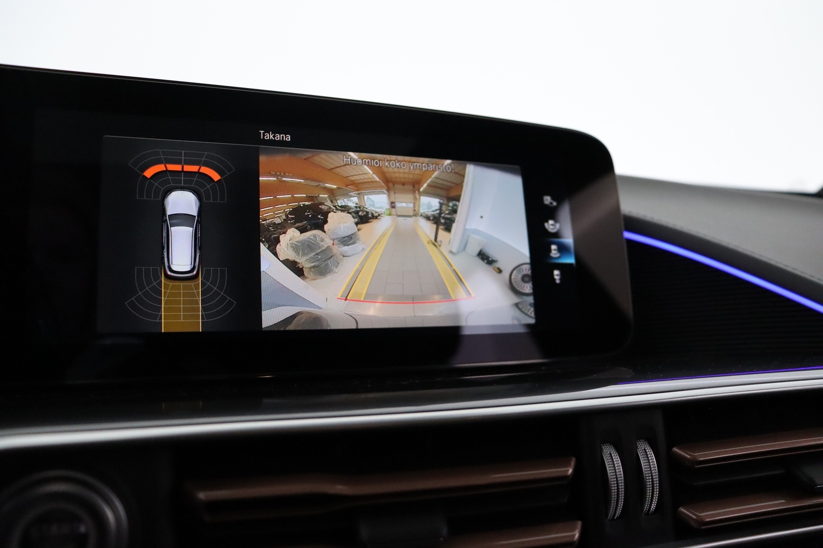 MERCEDES-BENZ EQC 2021