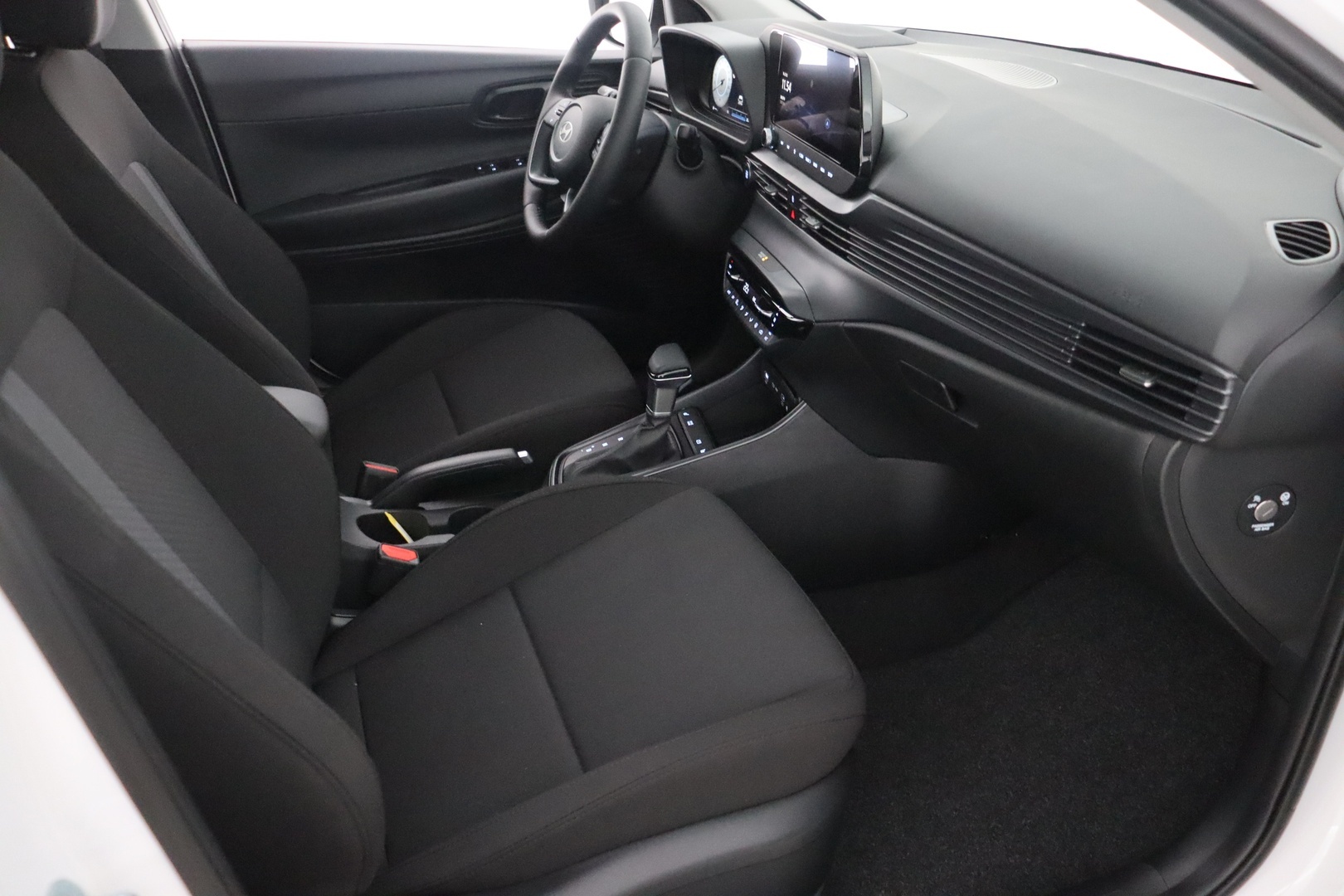 HYUNDAI I20 HATCHBACK 2025