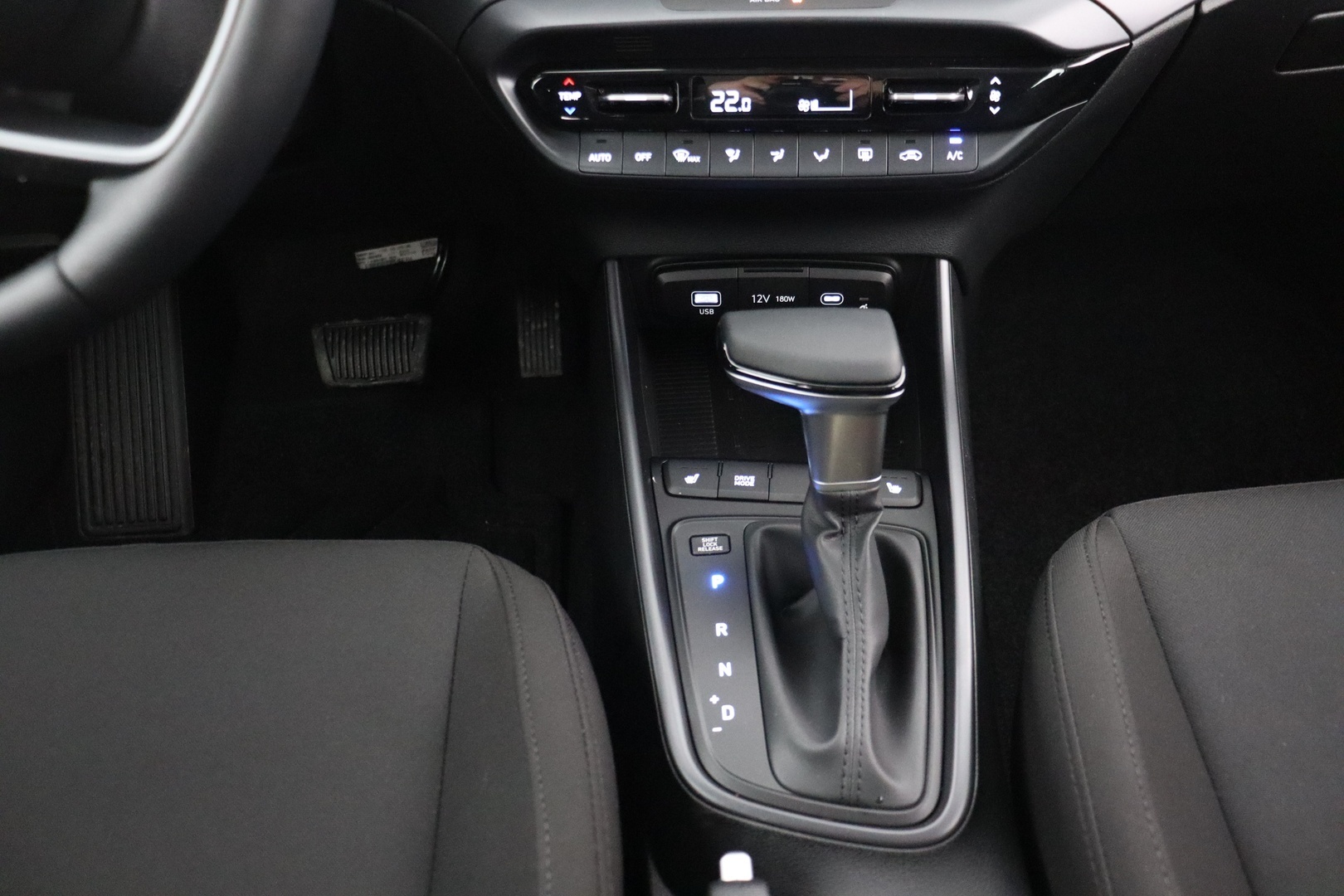 HYUNDAI I20 HATCHBACK 2025