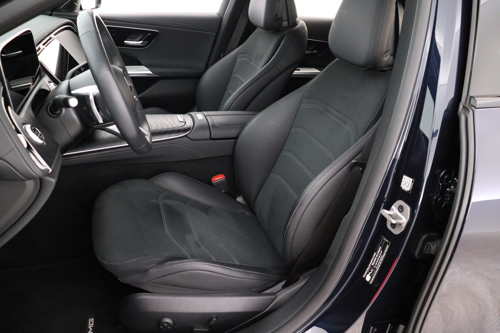 MERCEDES-BENZ E 2024