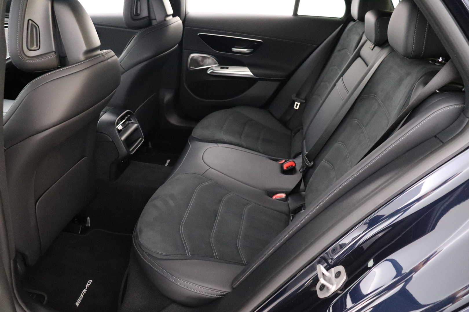 MERCEDES-BENZ E 2024