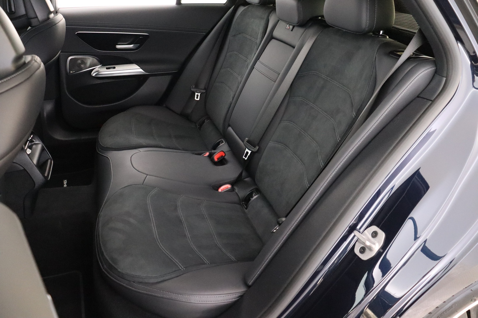 MERCEDES-BENZ E 2024