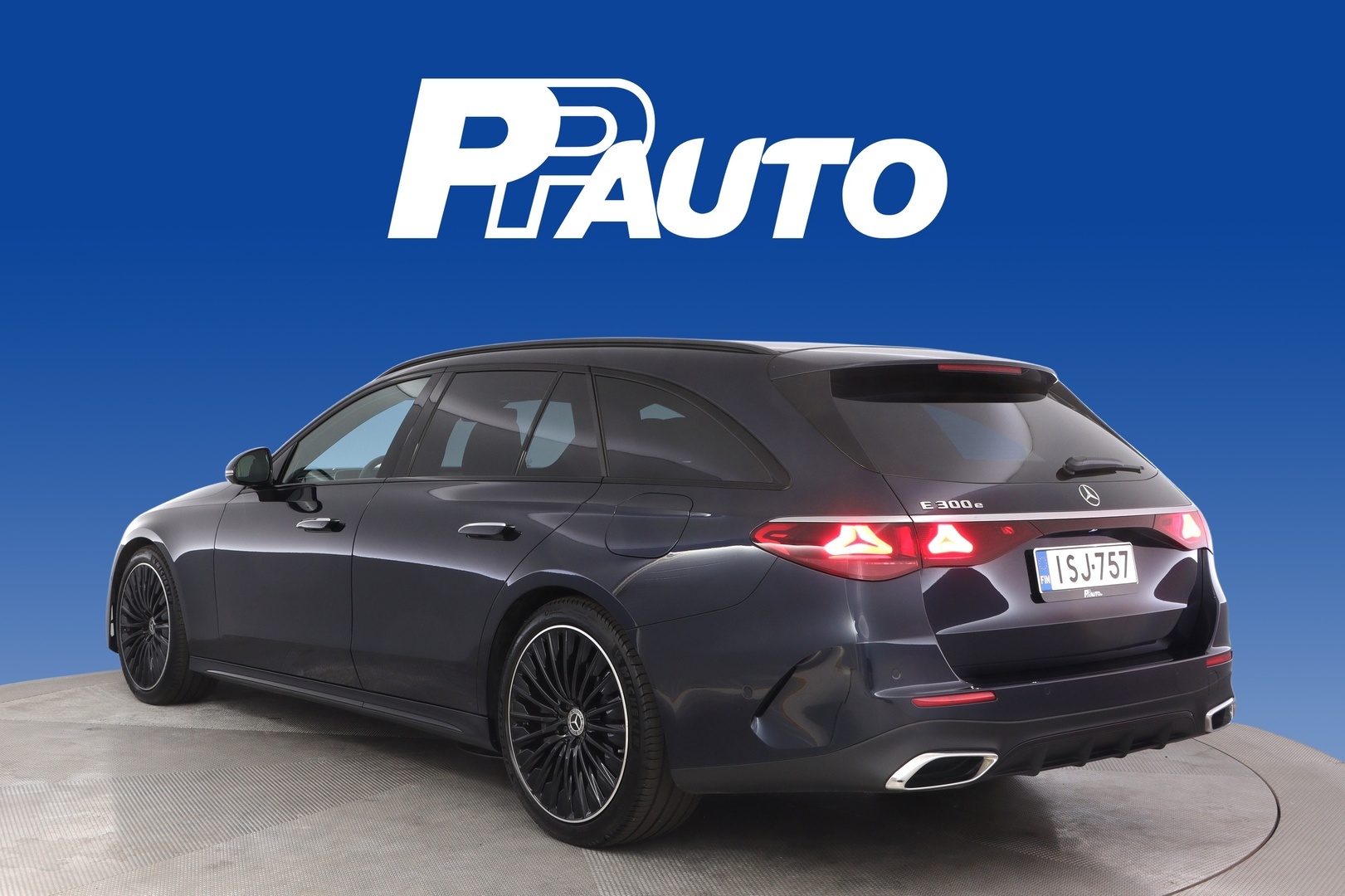 MERCEDES-BENZ E 2024