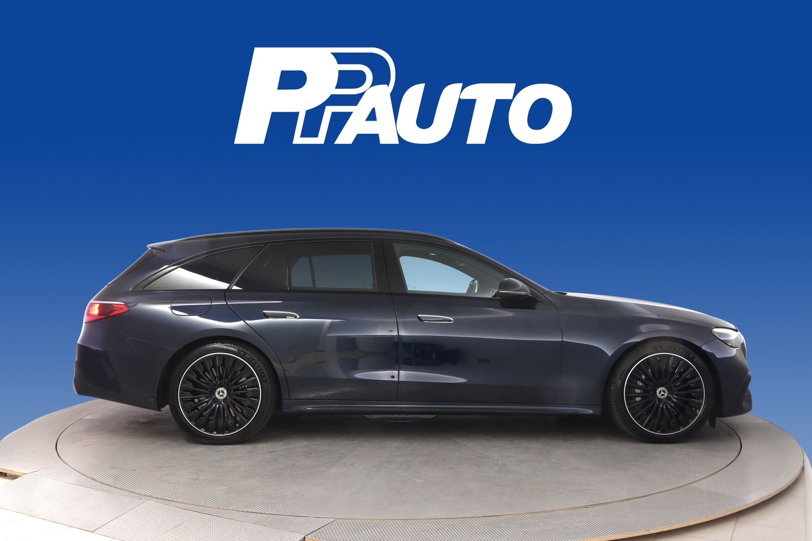 MERCEDES-BENZ E 2024