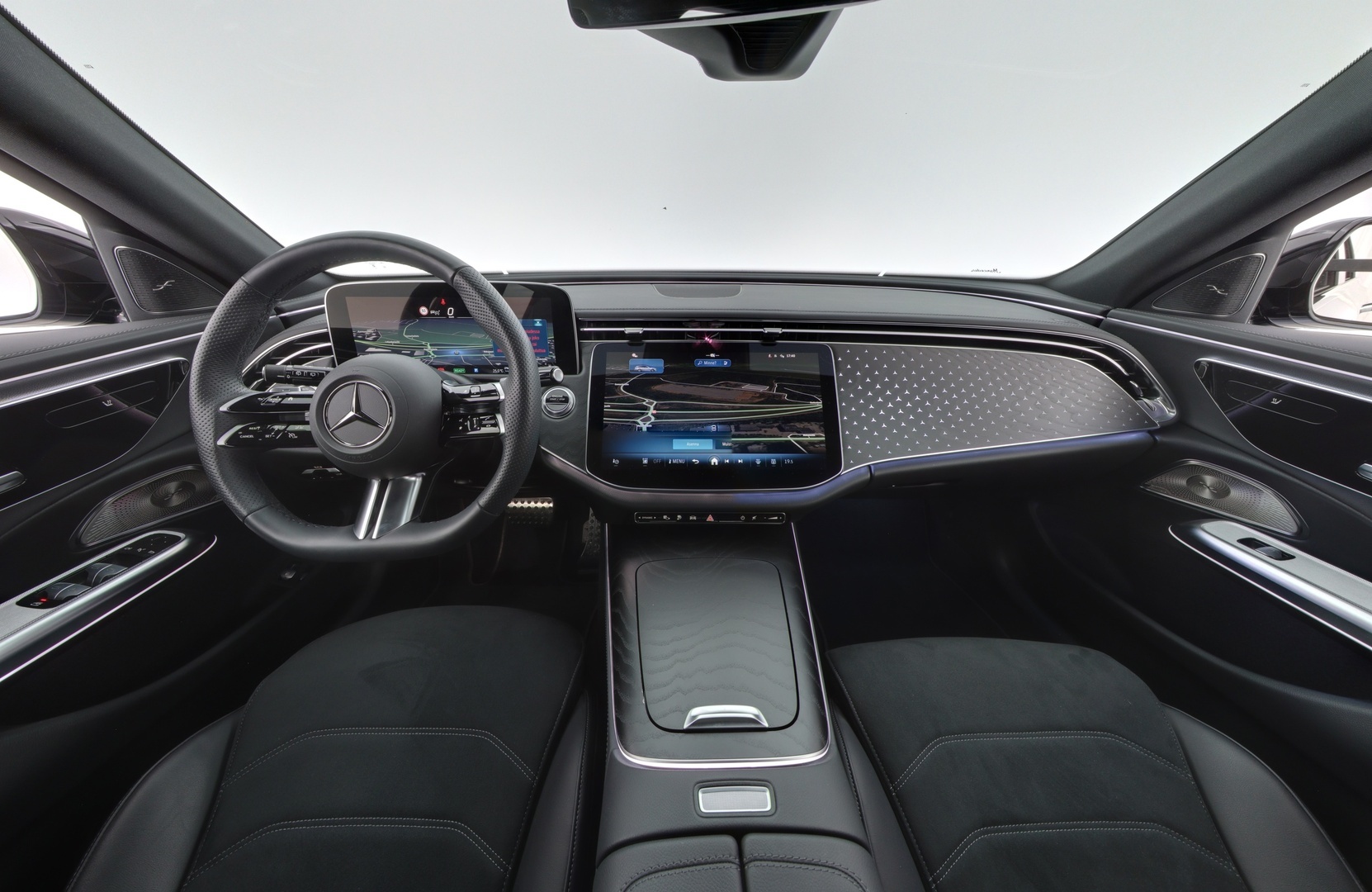 MERCEDES-BENZ E 2024