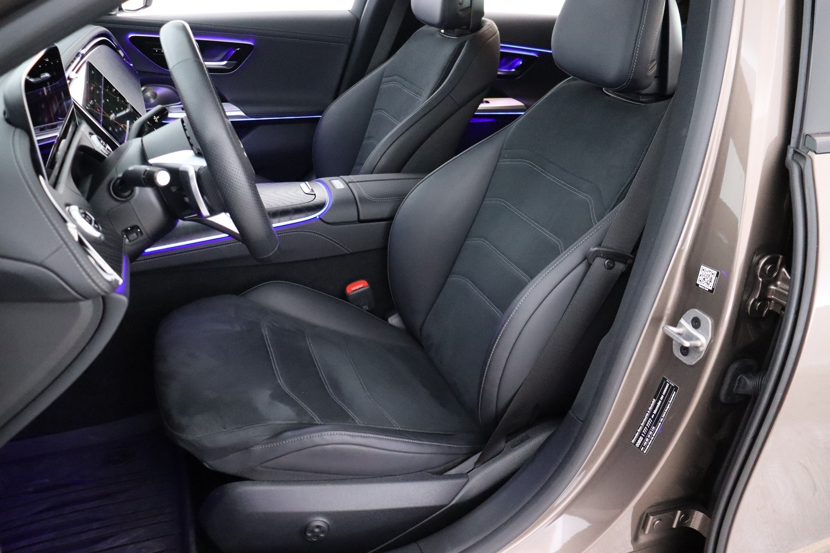 MERCEDES-BENZ E 2024