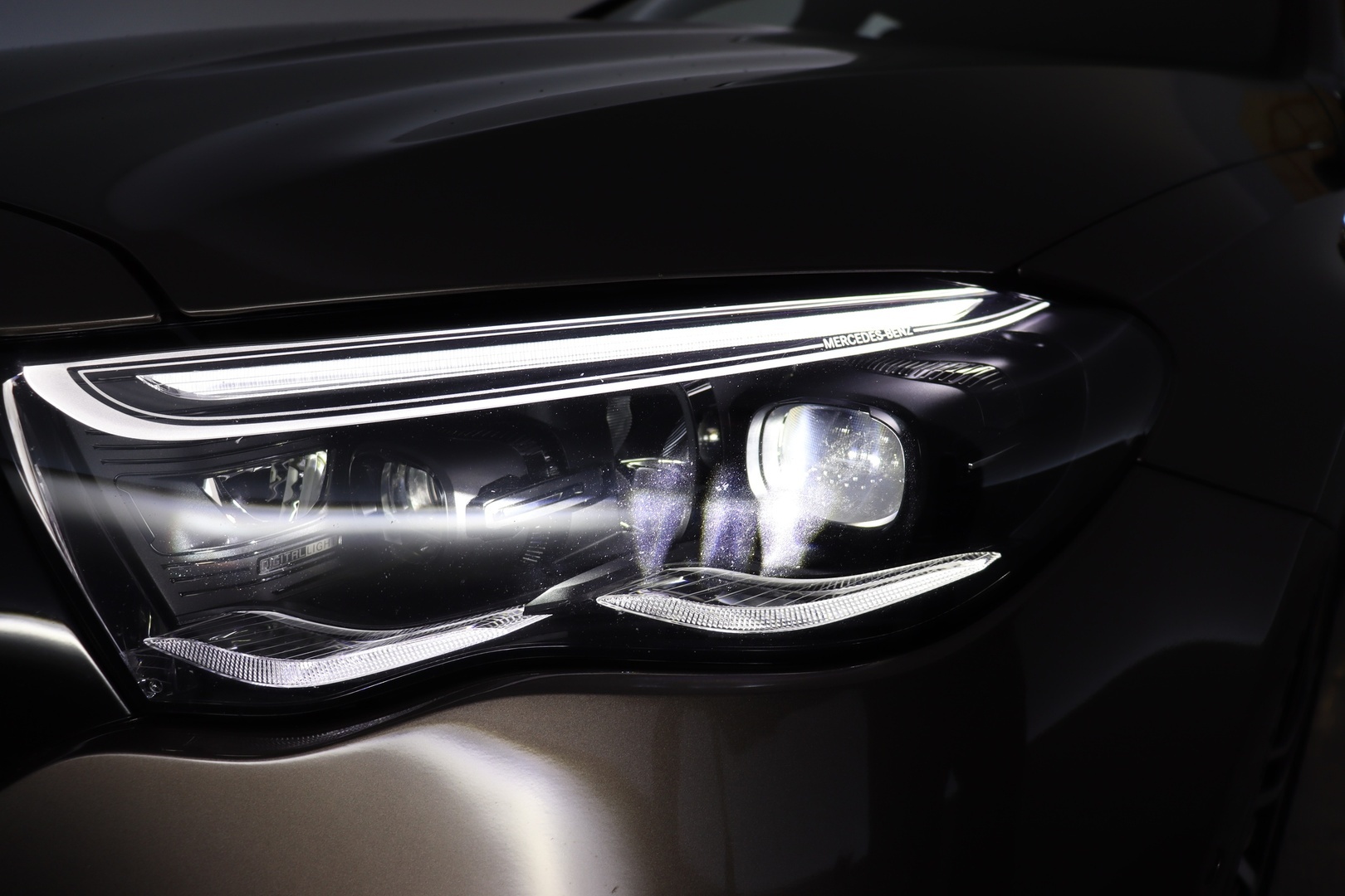 MERCEDES-BENZ E 2024