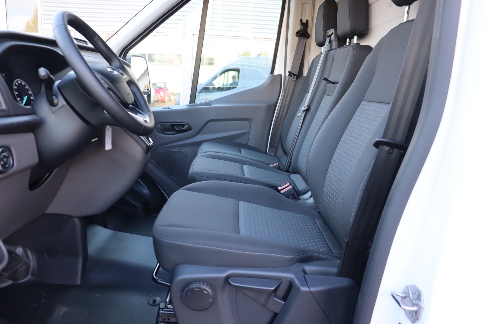 FORD Transit 2025