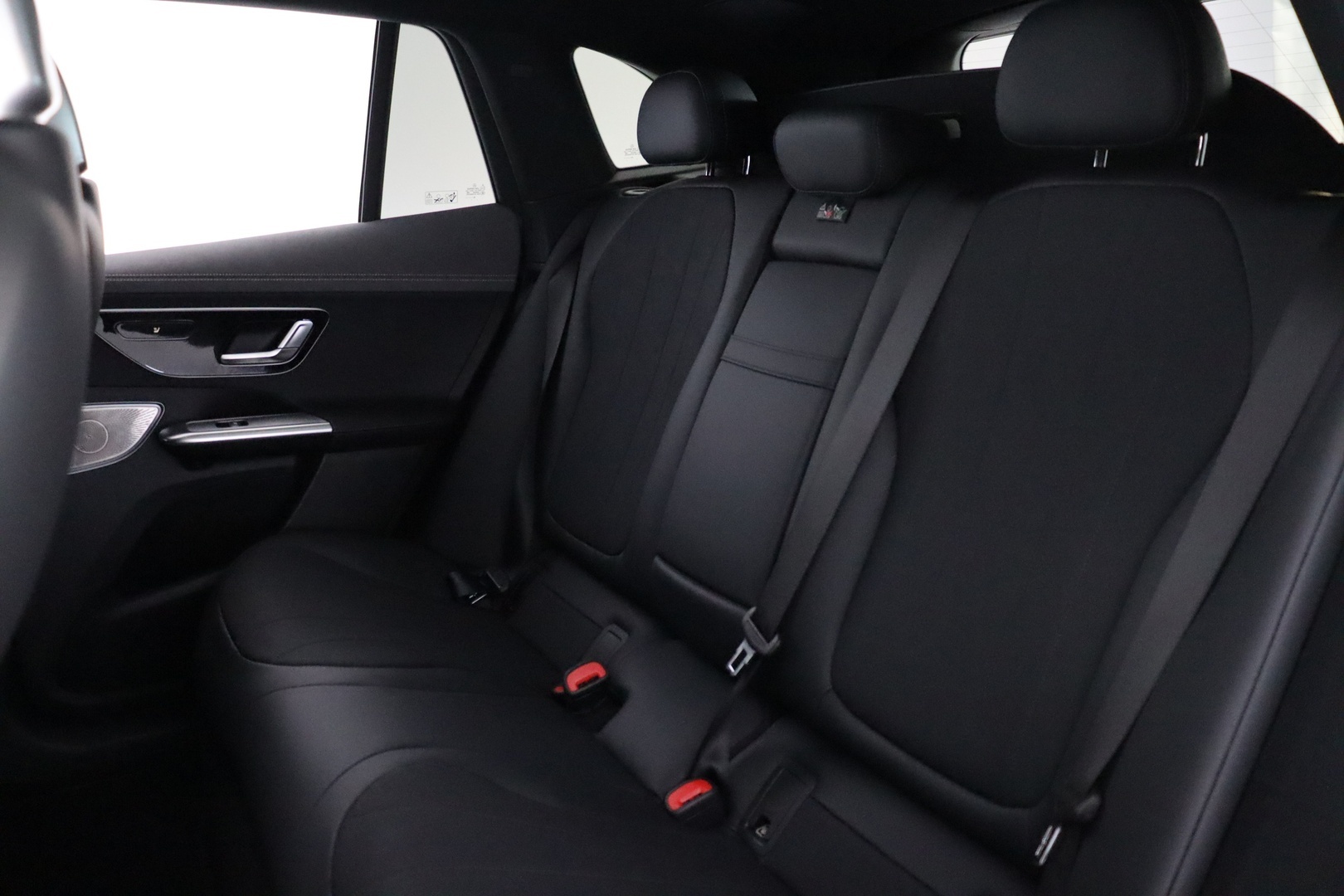 MERCEDES-BENZ EQE SUV 2023