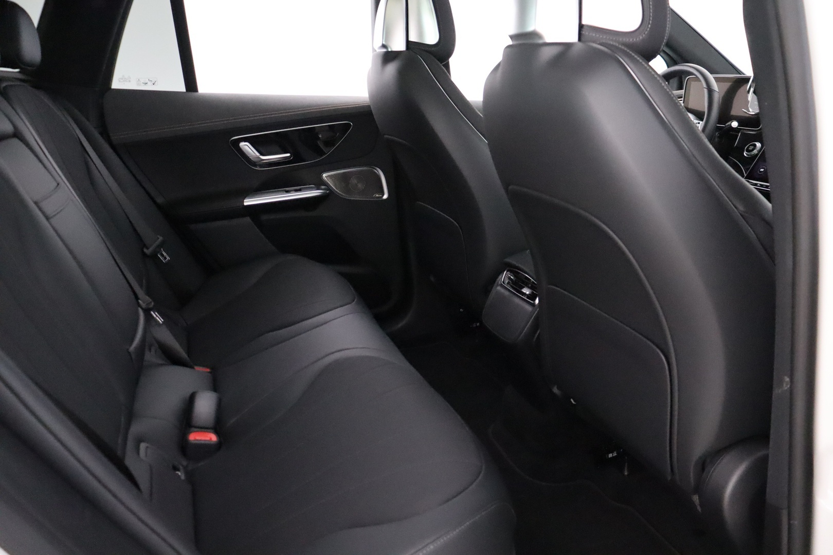 MERCEDES-BENZ EQE SUV 2023