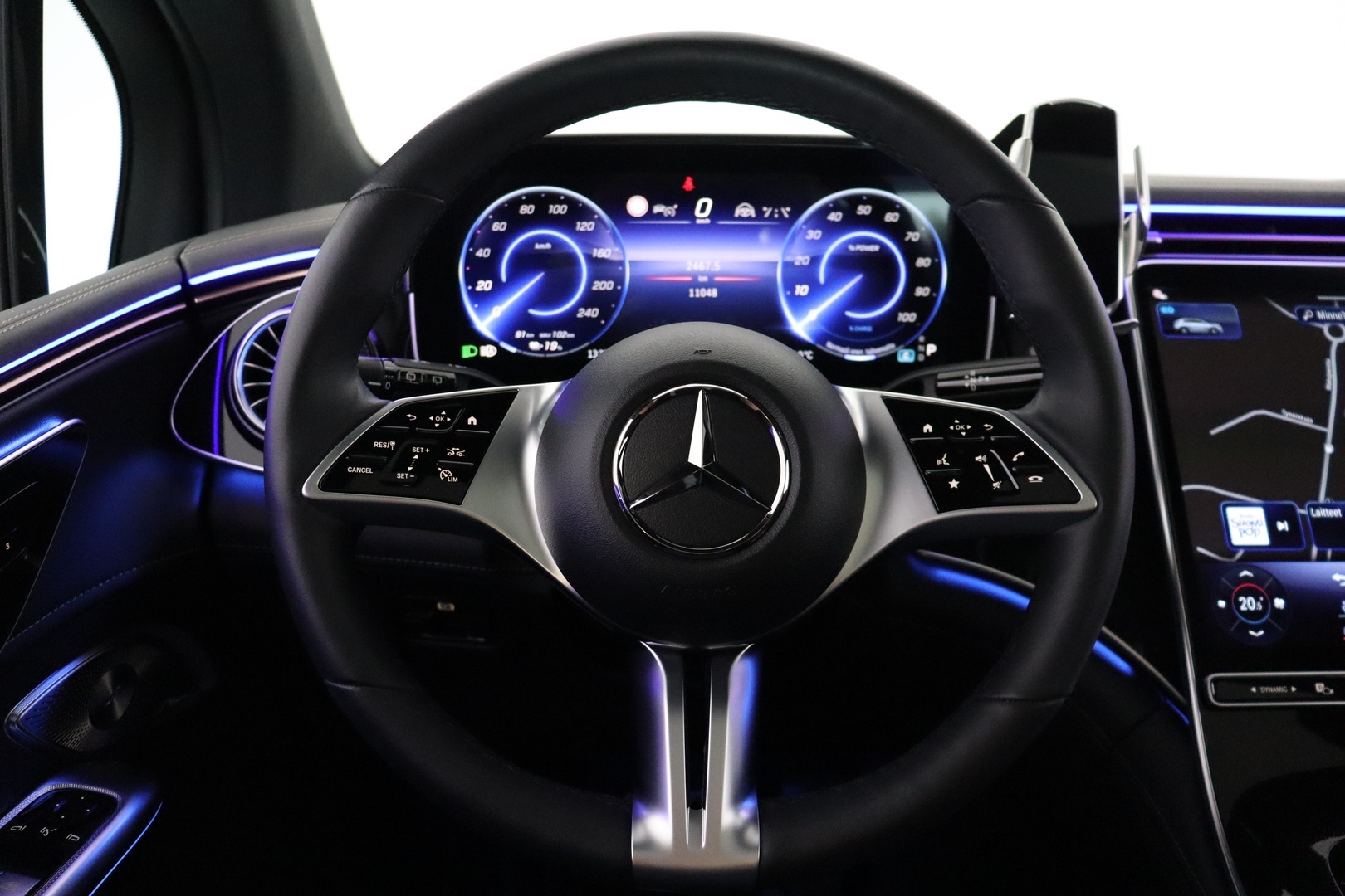 MERCEDES-BENZ EQE SUV 2023