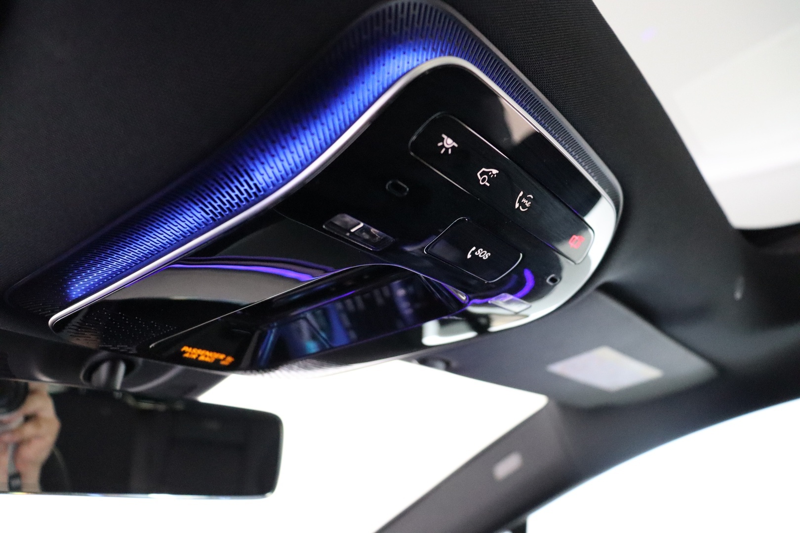 MERCEDES-BENZ EQE SUV 2023