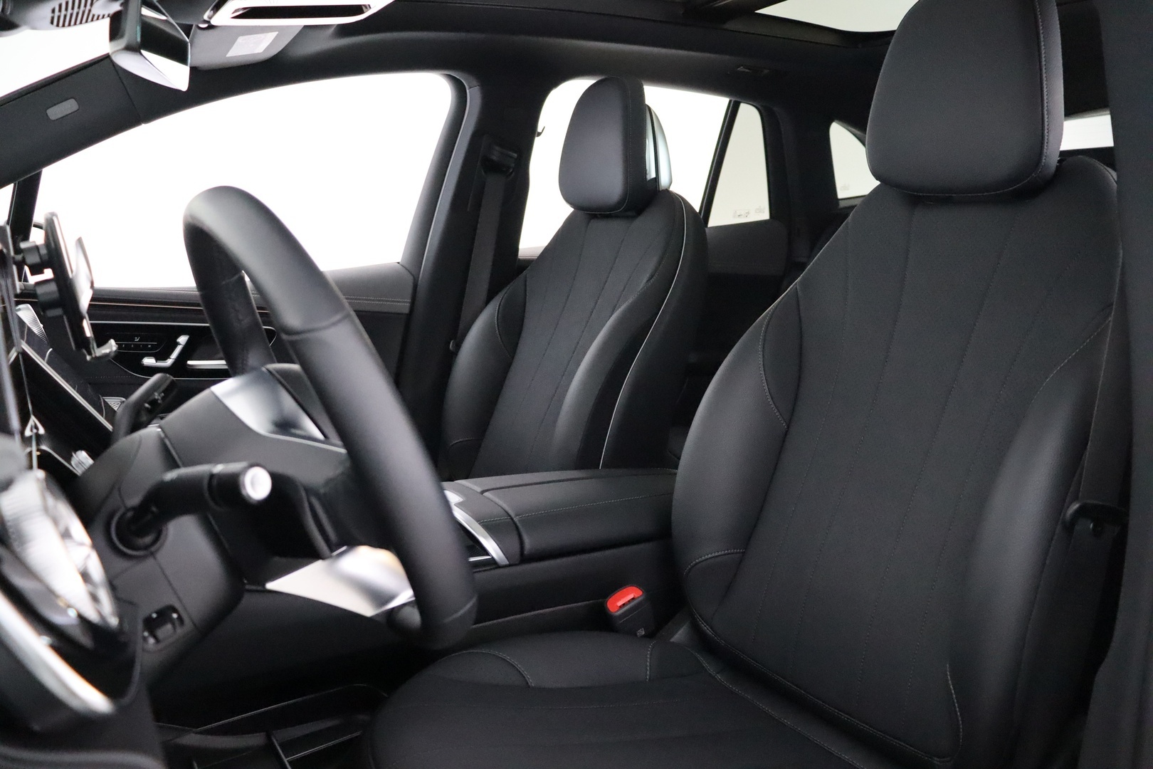 MERCEDES-BENZ EQE SUV 2023