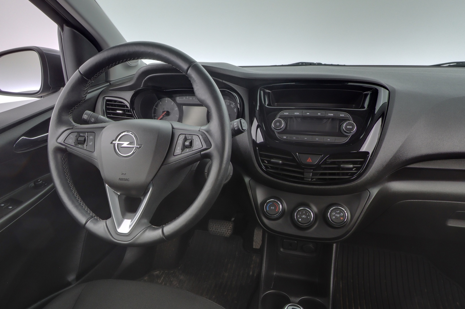 OPEL KARL 2018