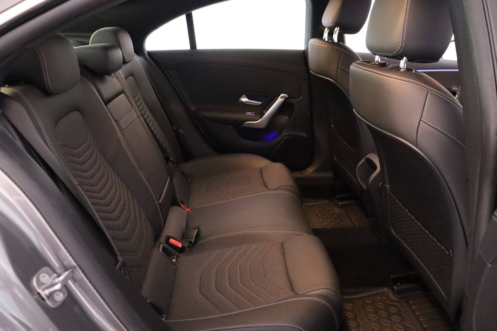 MERCEDES-BENZ CLA 2023