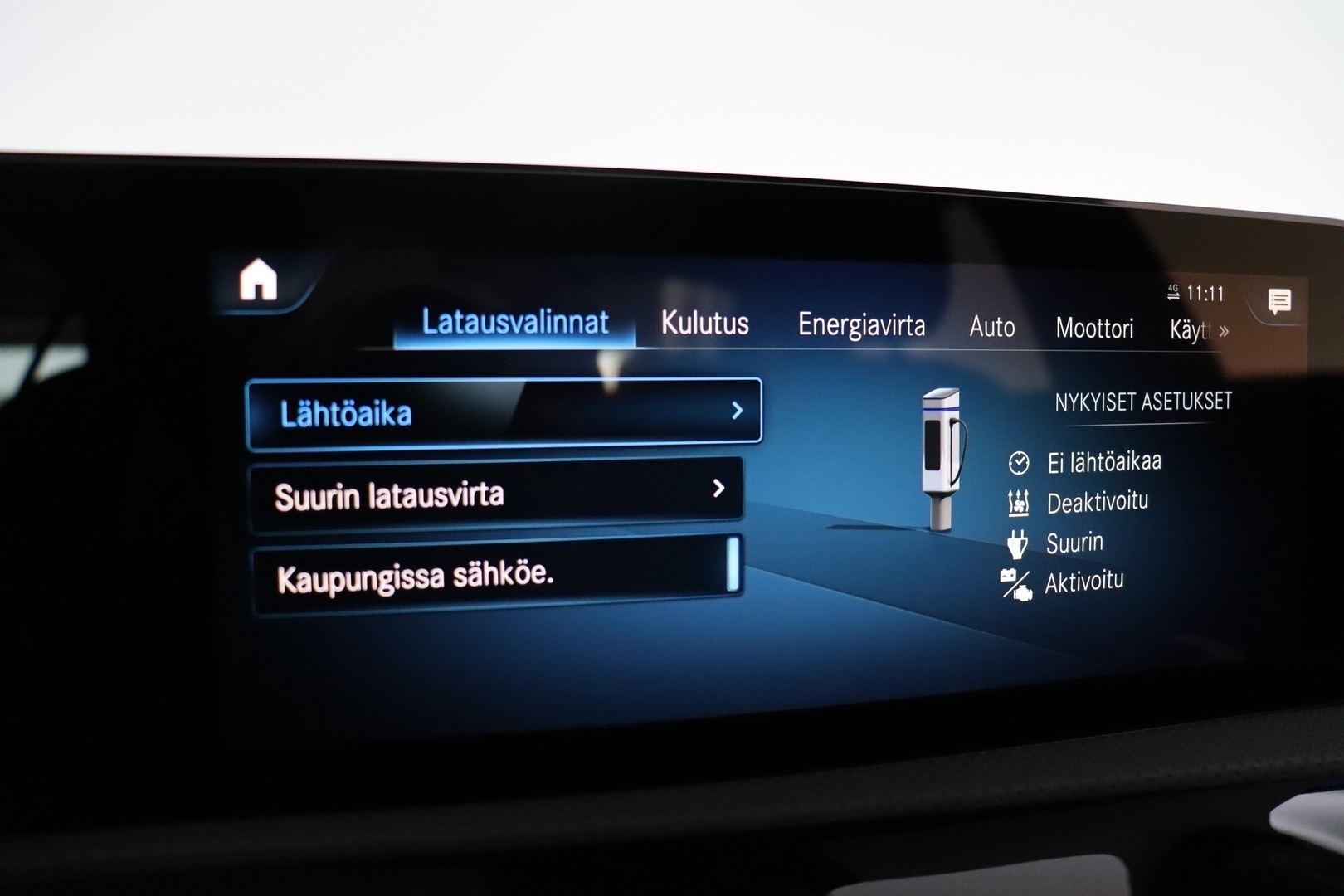 MERCEDES-BENZ CLA 2023