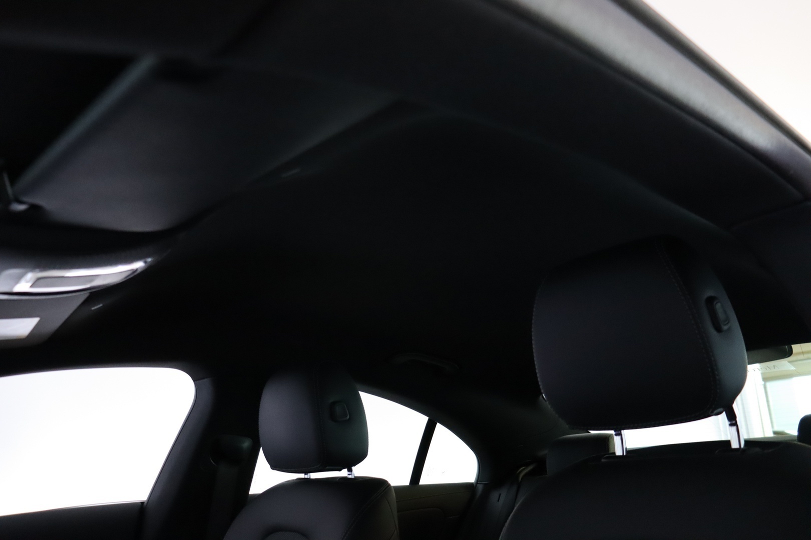 MERCEDES-BENZ CLA 2023