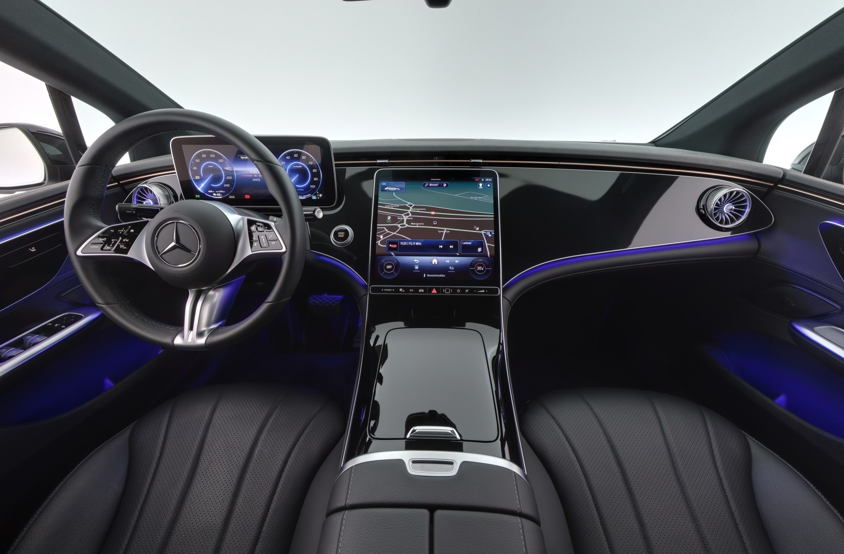 MERCEDES-BENZ EQE 2023