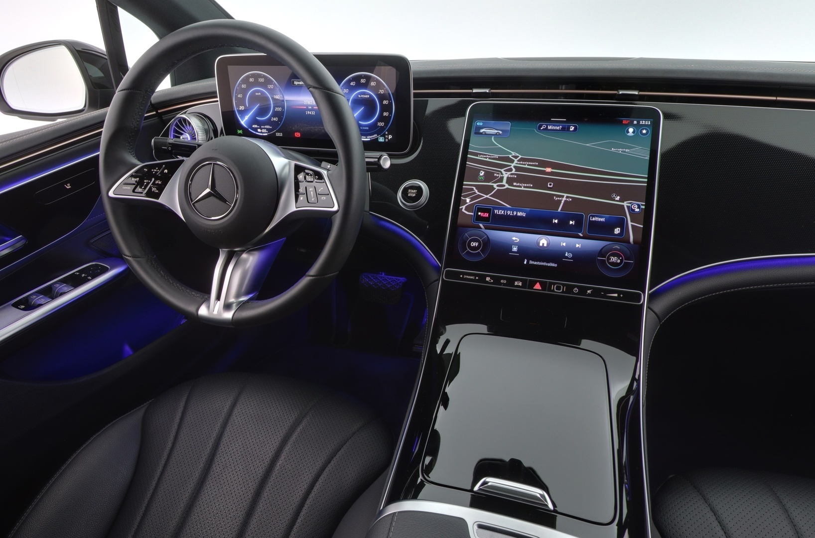 MERCEDES-BENZ EQE 2023