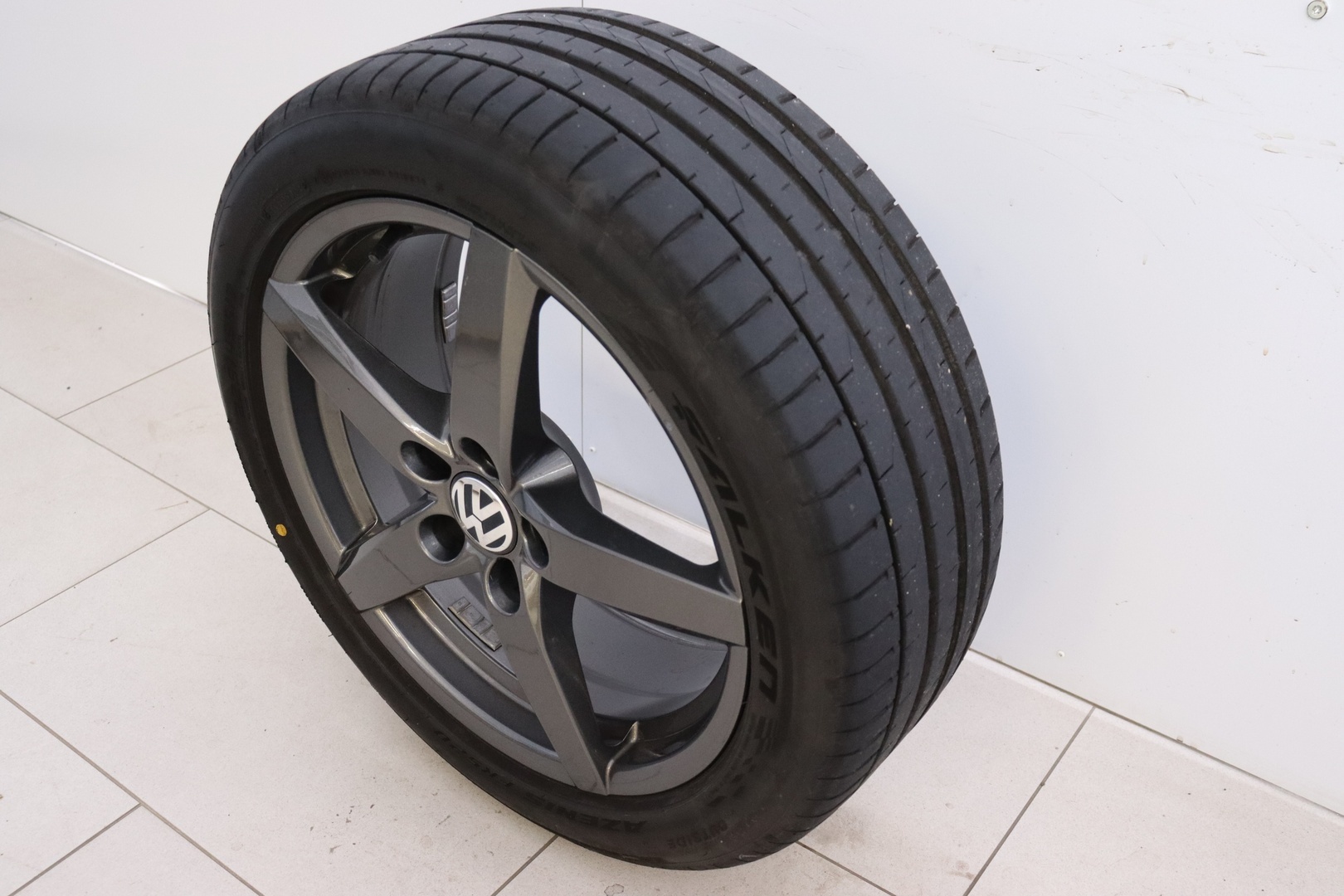 VOLKSWAGEN Golf 2021