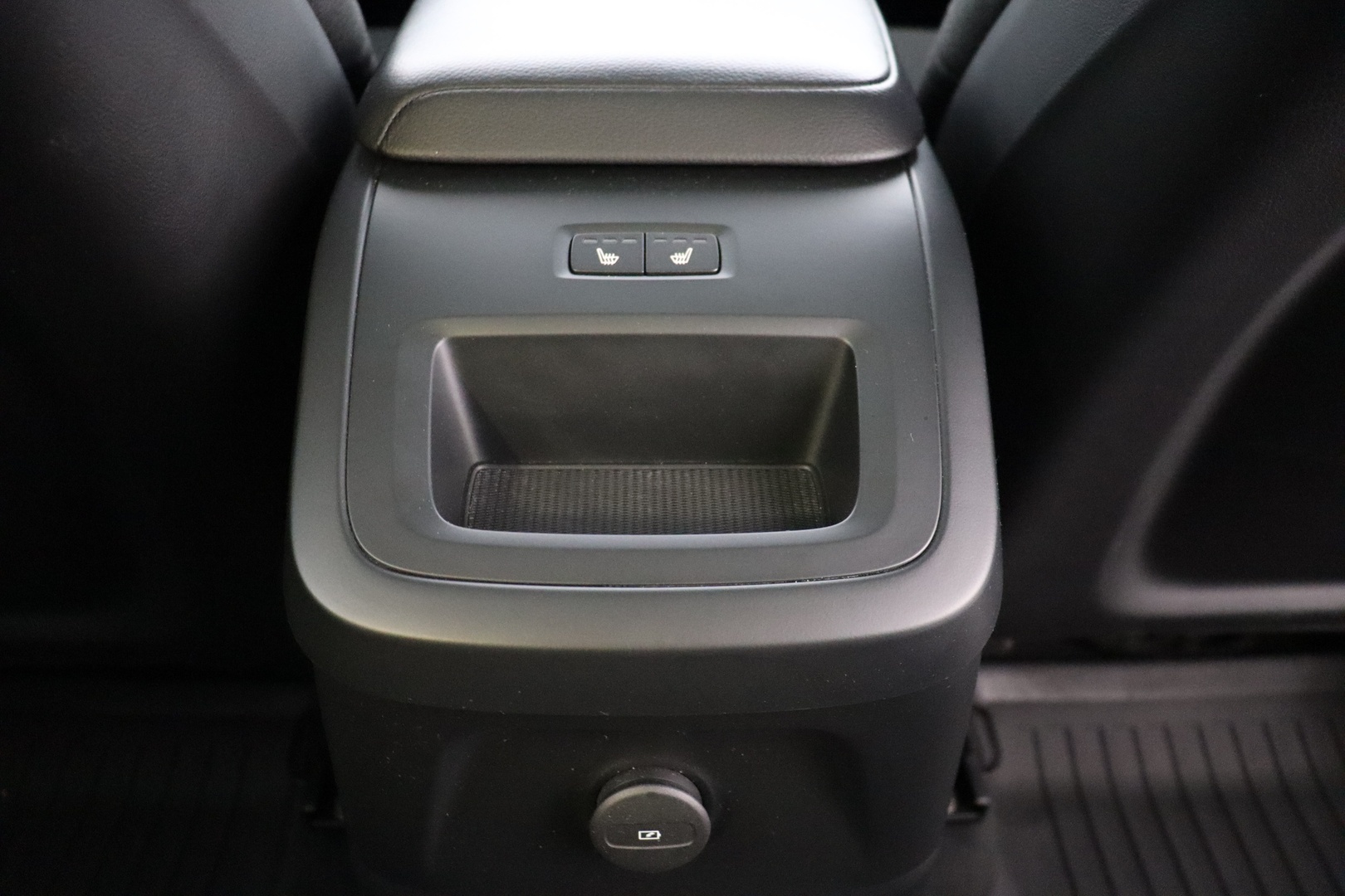 VOLVO XC60 2020