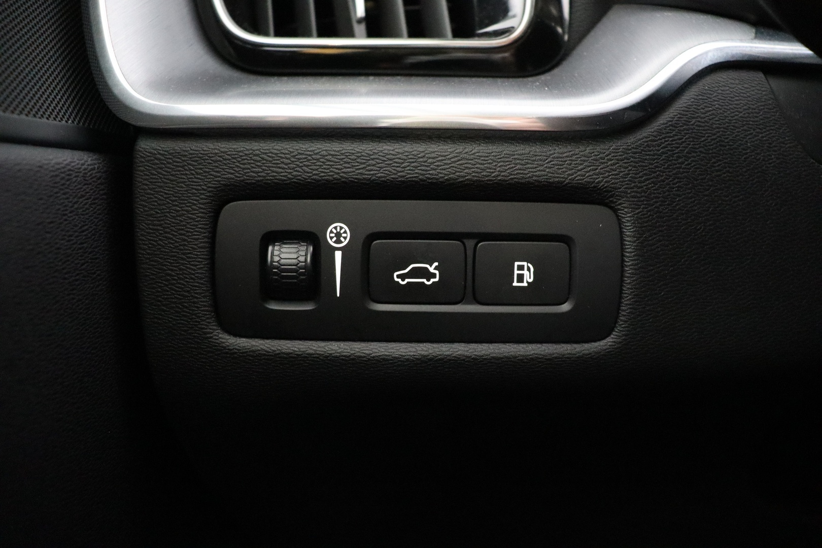VOLVO XC60 2020
