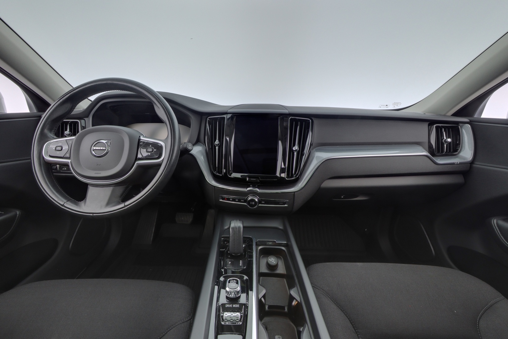 VOLVO XC60 2020