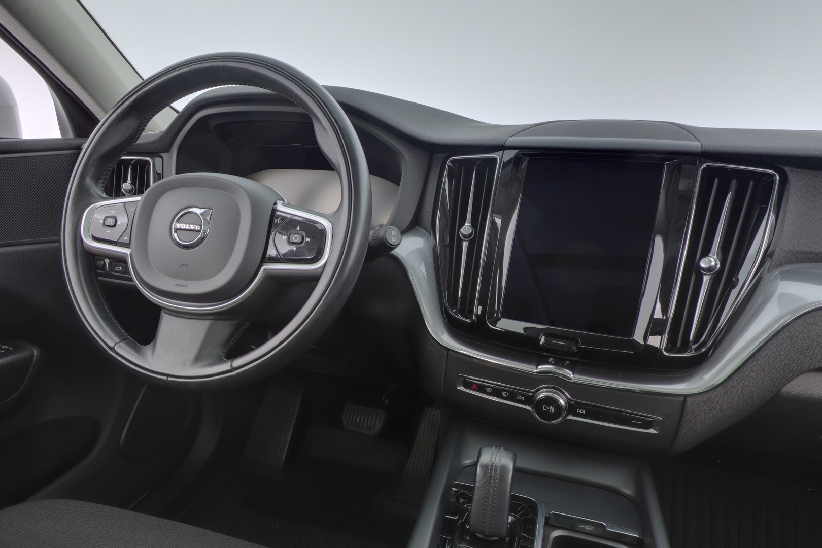 VOLVO XC60 2020