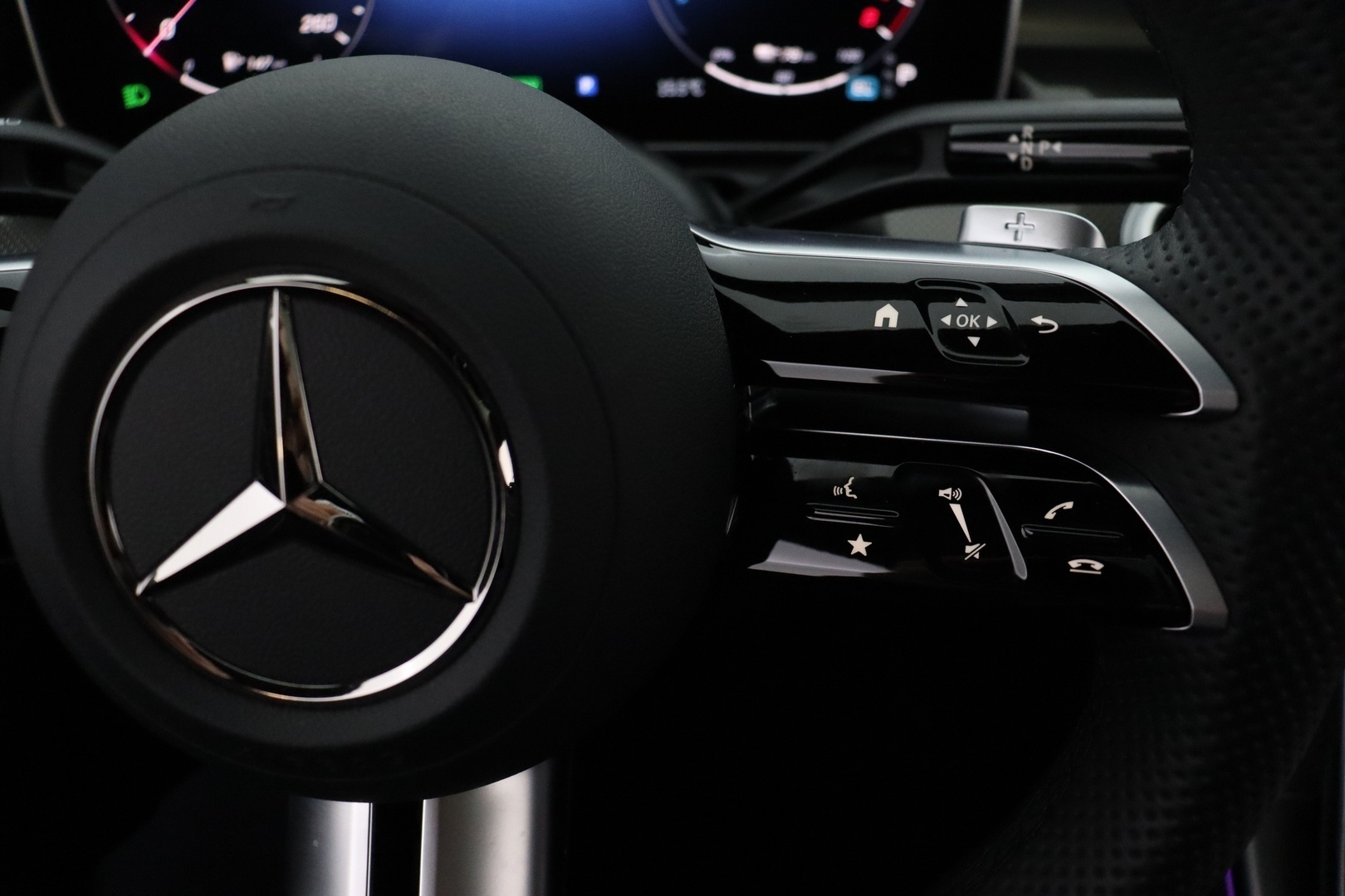 MERCEDES-BENZ CLE 2024