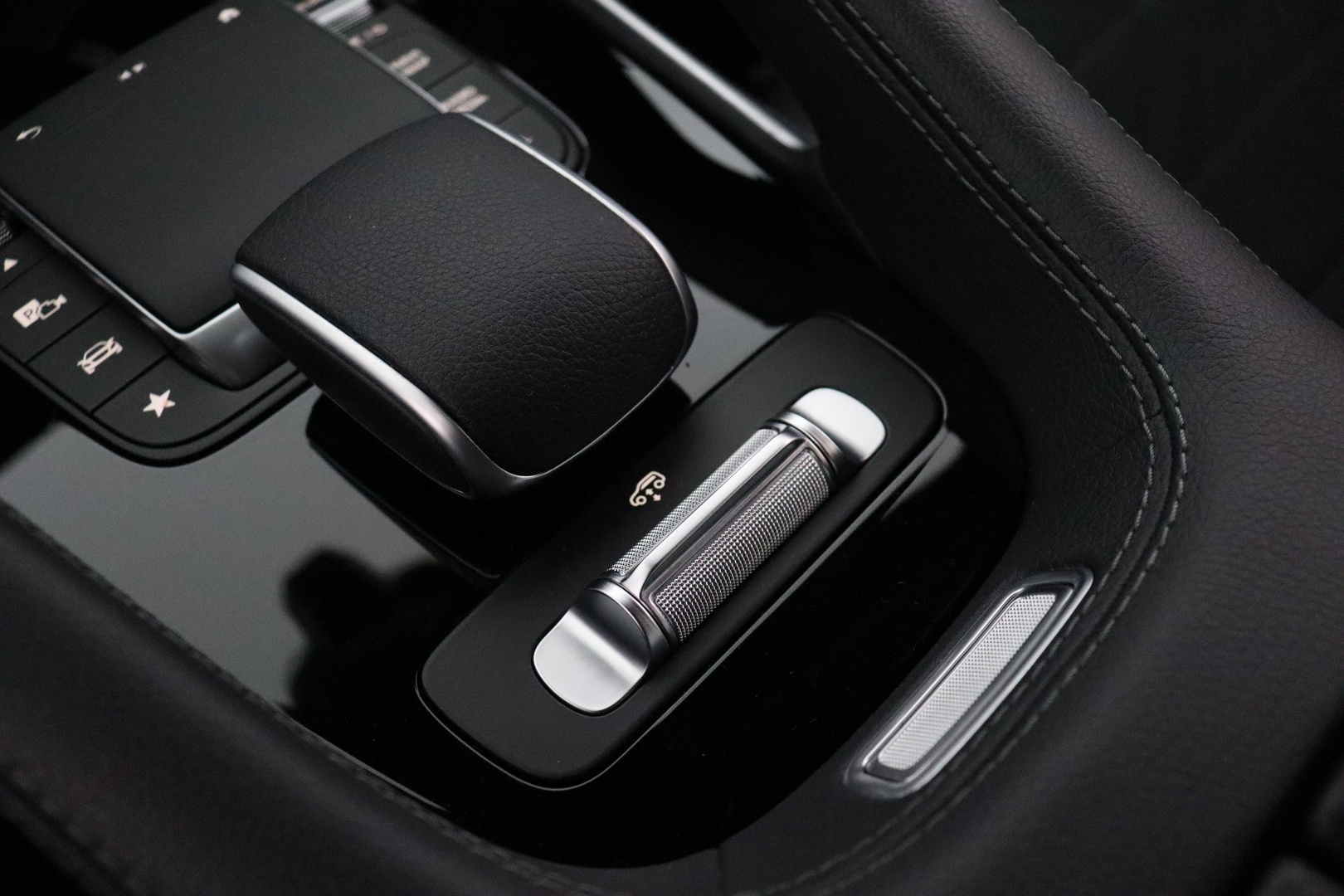 MERCEDES-BENZ GLE 2022