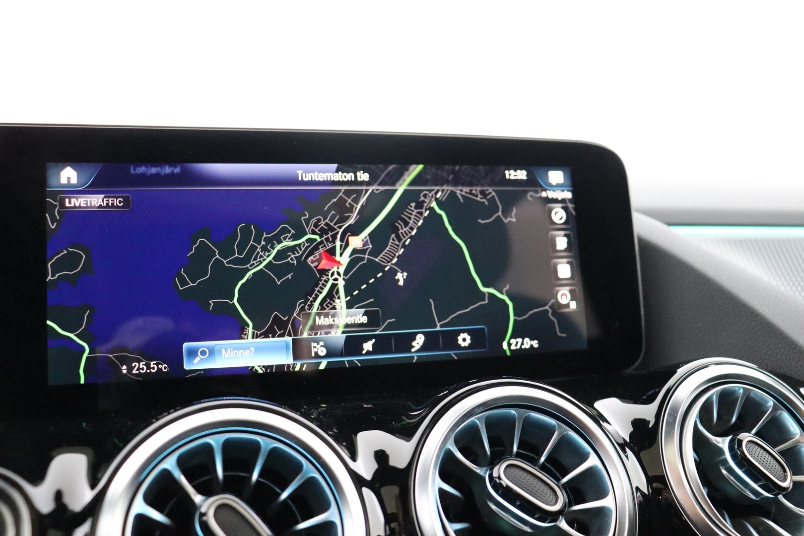 MERCEDES-BENZ EQA 2023