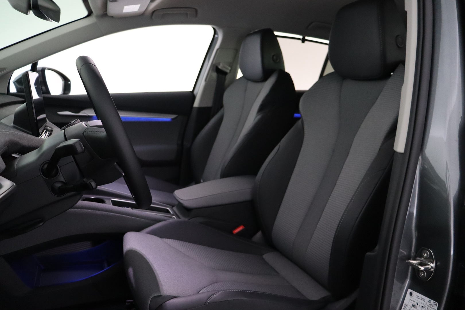 SKODA Enyaq 2025