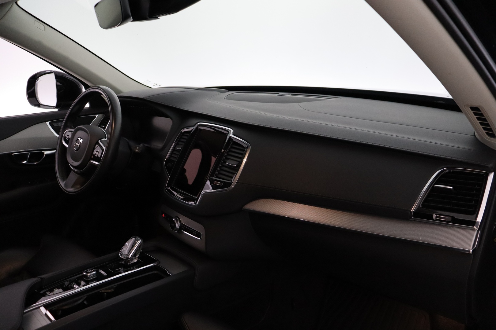 VOLVO XC90 2020