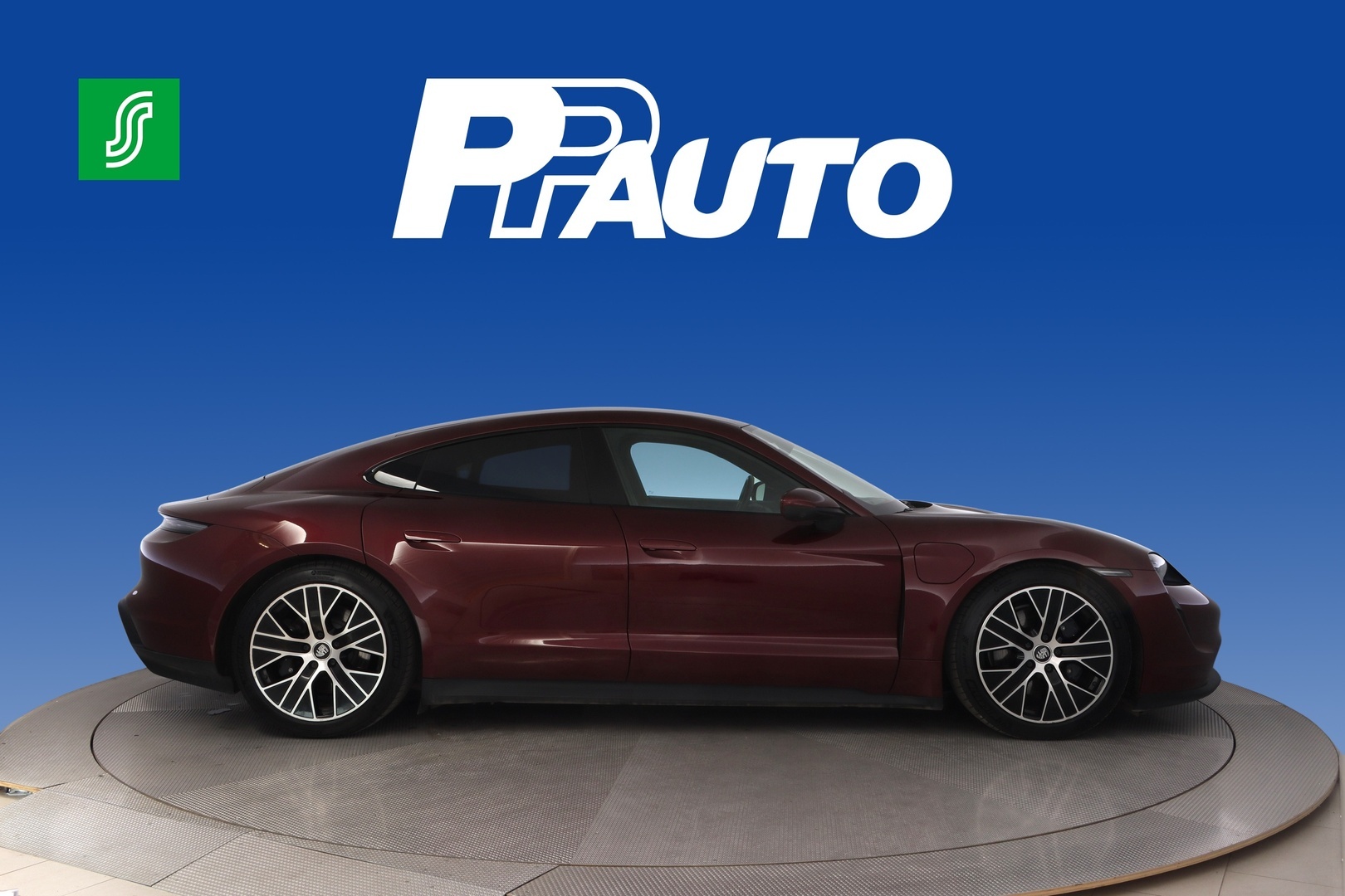 PORSCHE Taycan 2021