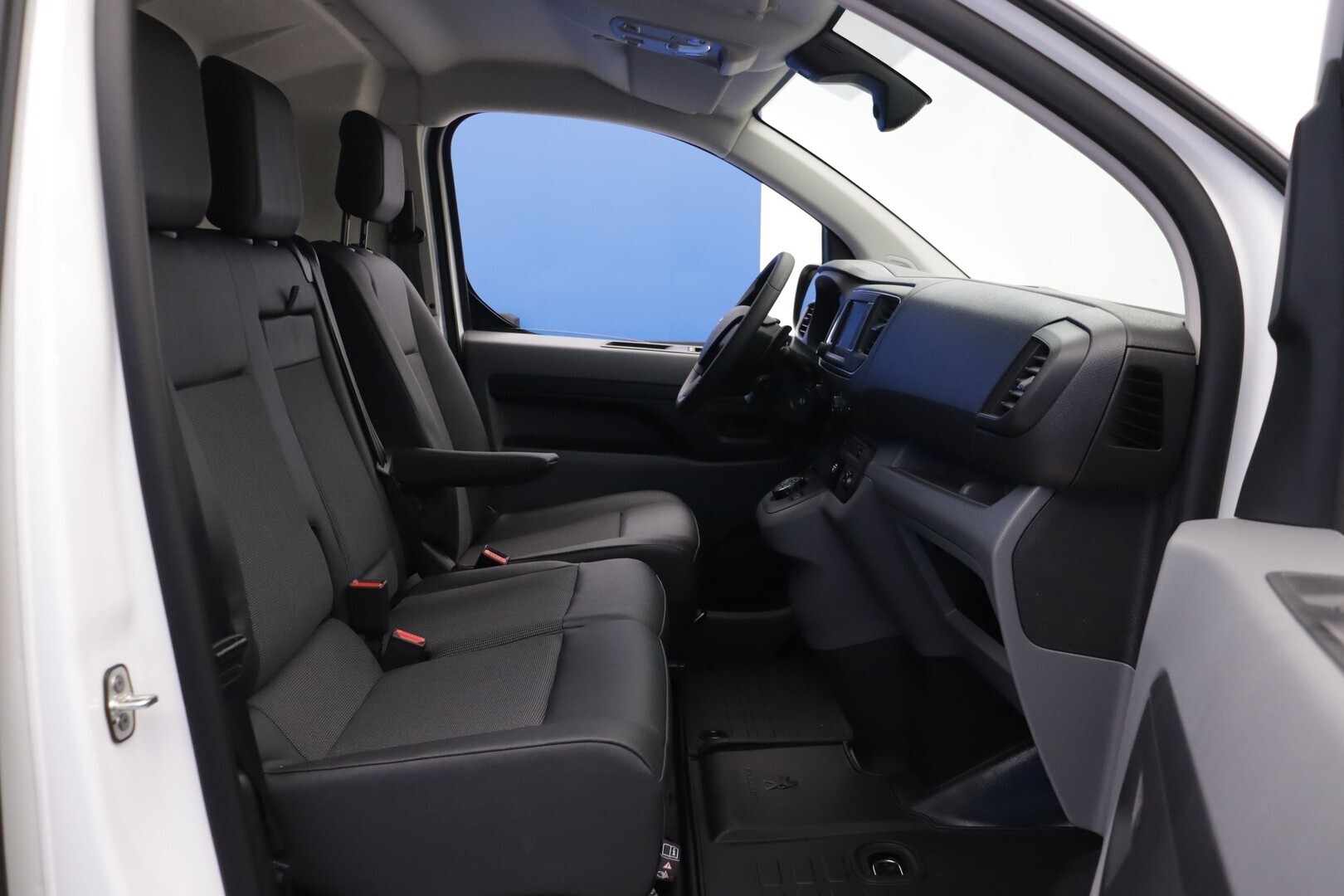 PEUGEOT Expert 2022