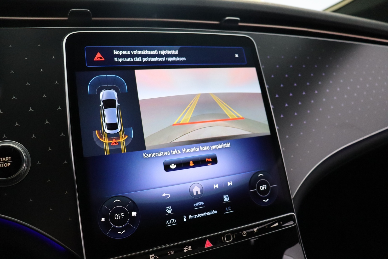 MERCEDES-BENZ EQE 2024