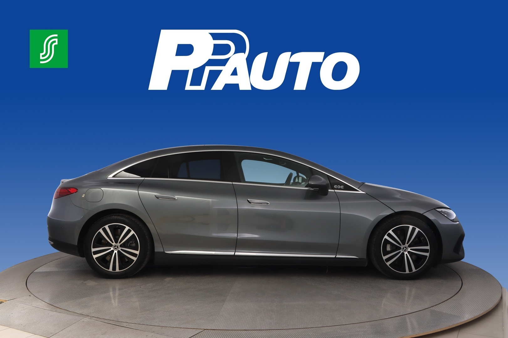 MERCEDES-BENZ EQE 2024