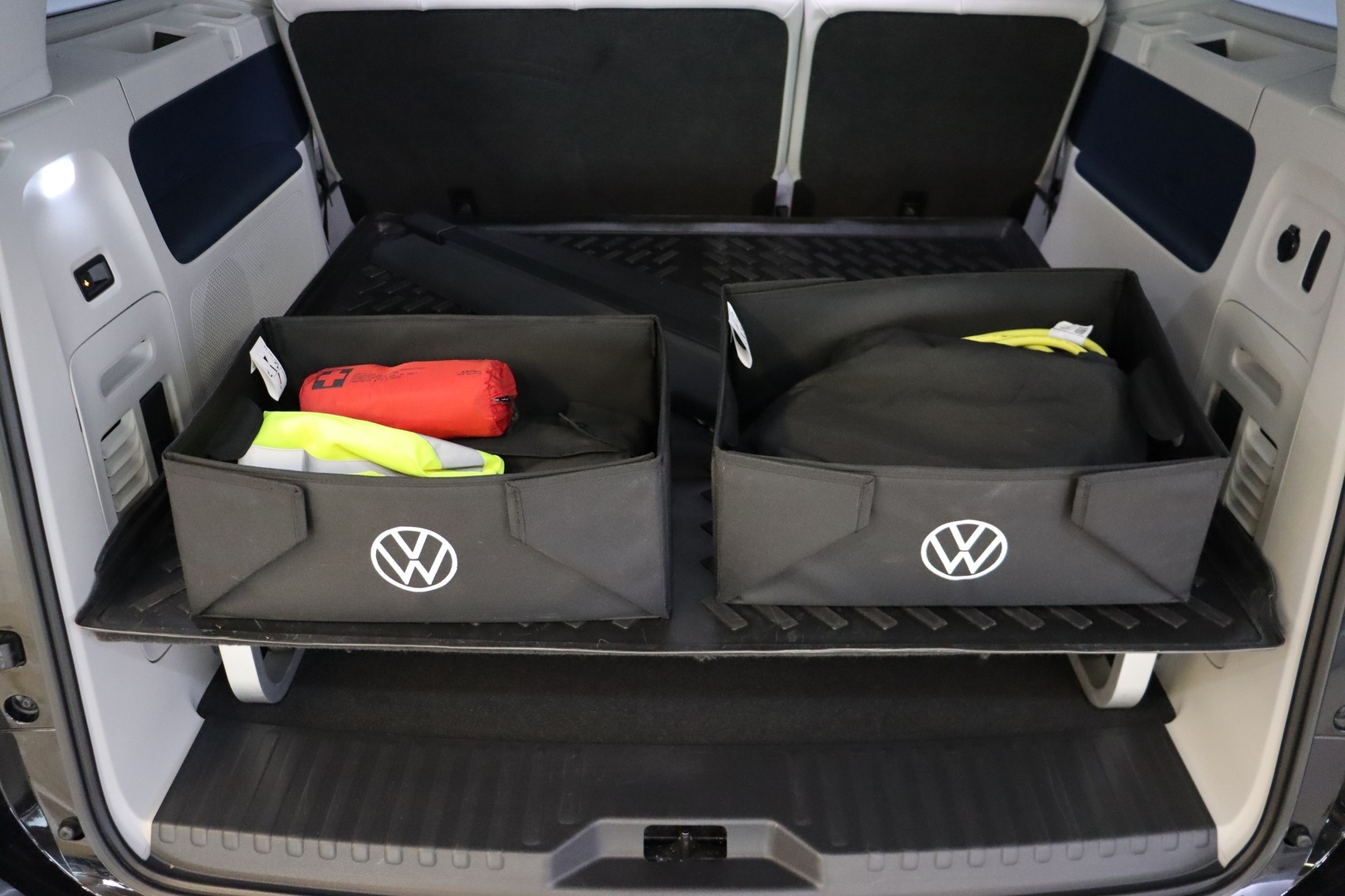 VOLKSWAGEN ID. Buzz 2023