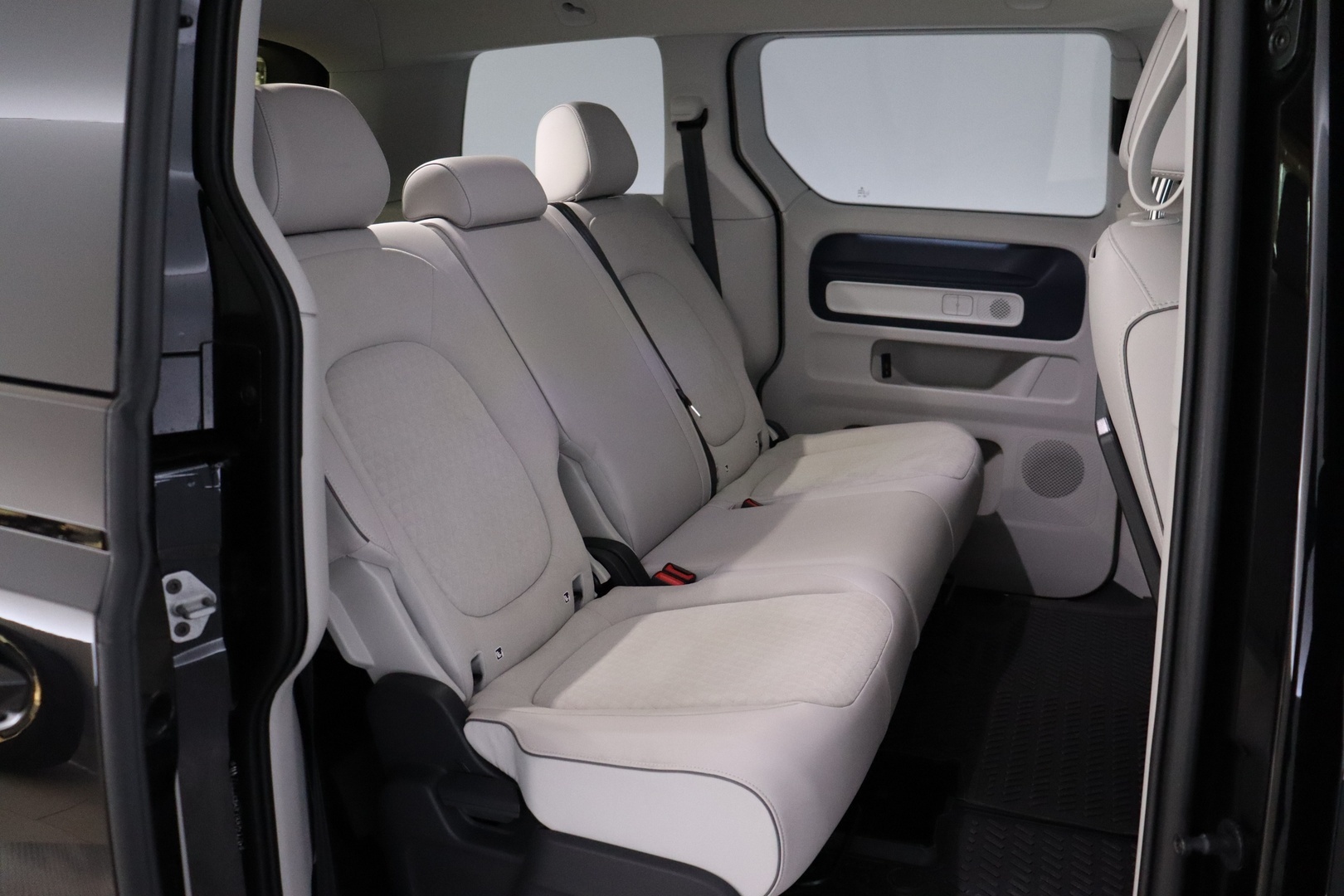 VOLKSWAGEN ID. Buzz 2023