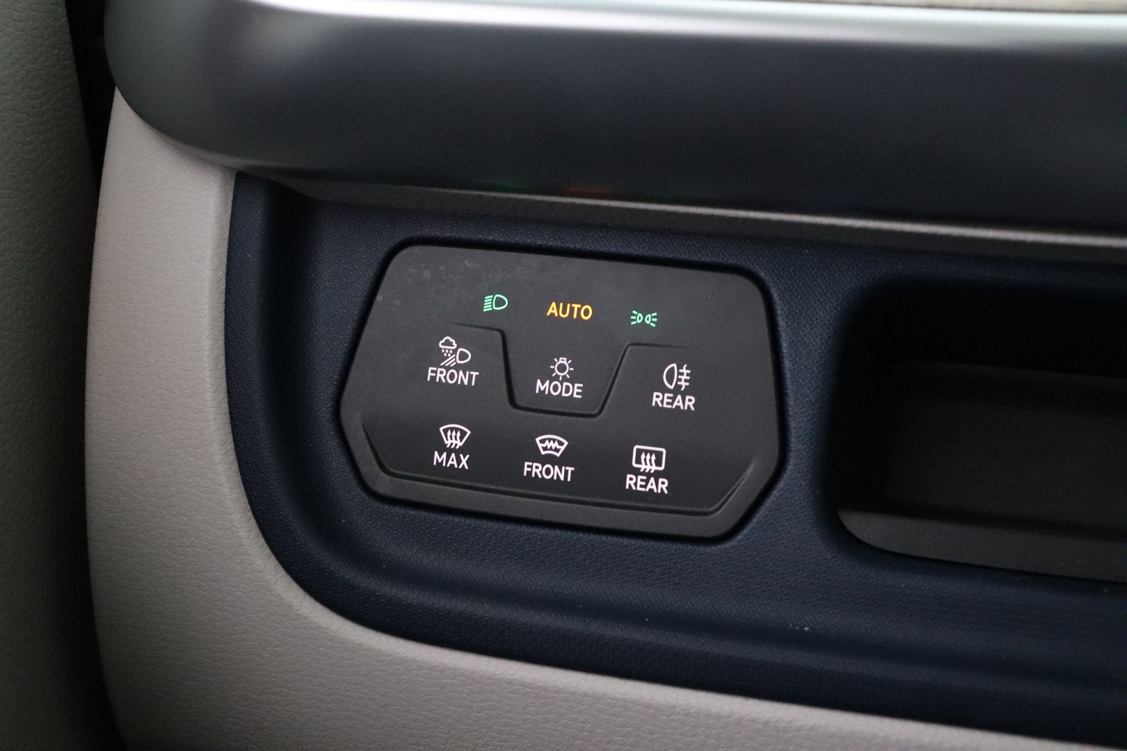 VOLKSWAGEN ID. Buzz 2023