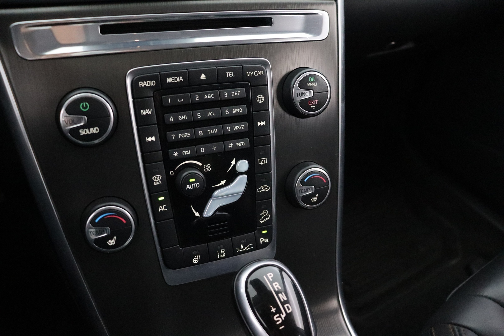VOLVO XC60 2014