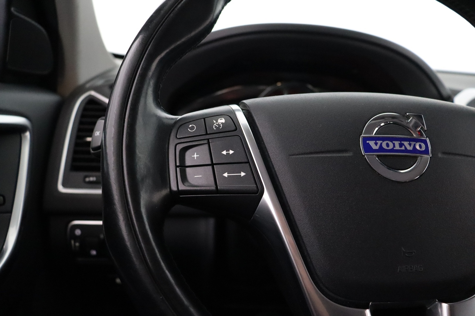 VOLVO XC60 2014