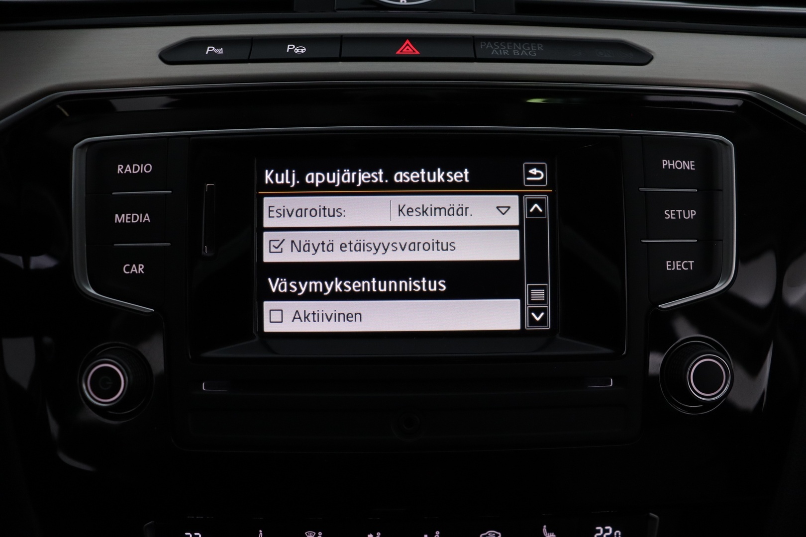 VOLKSWAGEN Passat 2016