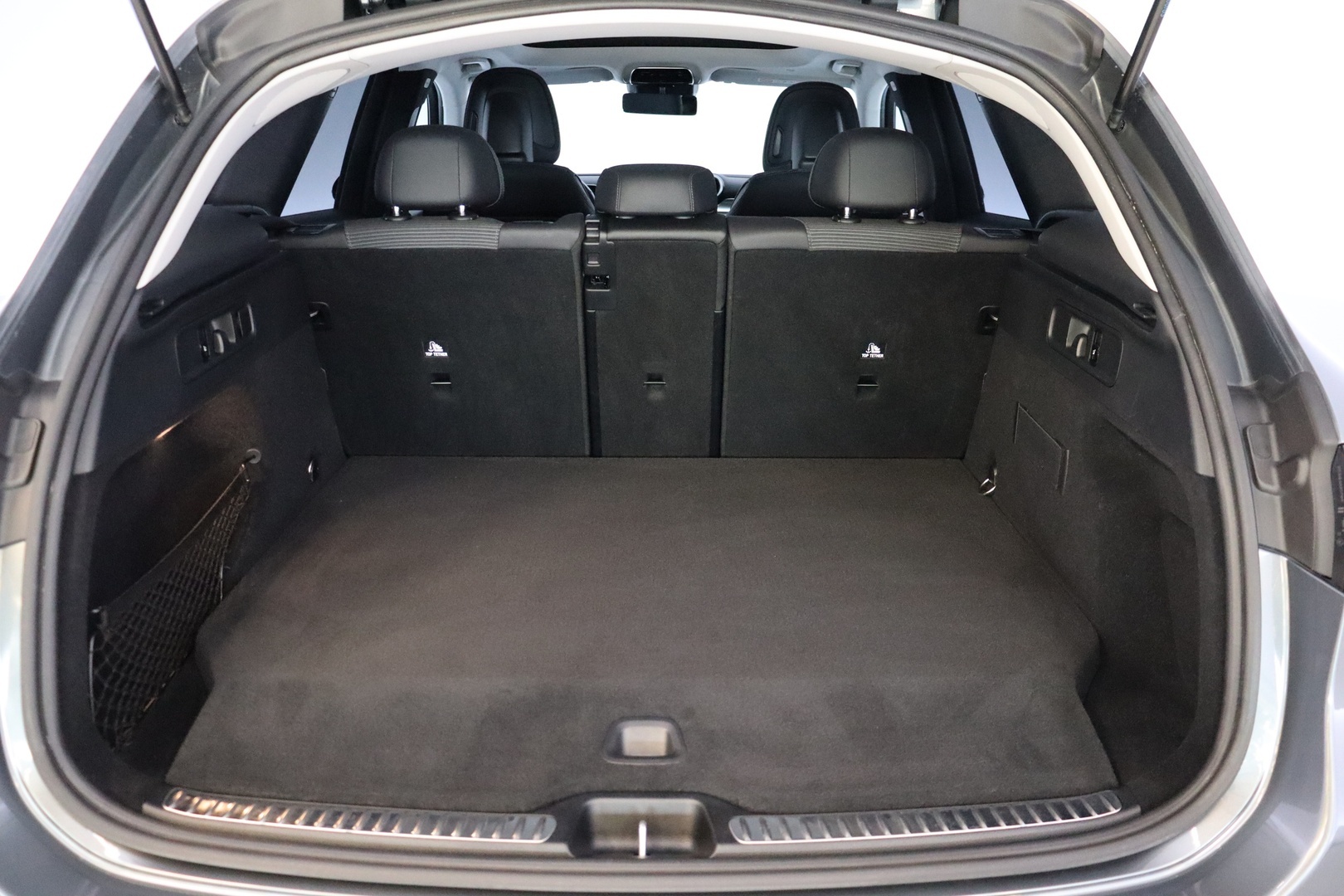 MERCEDES-BENZ GLC 2023