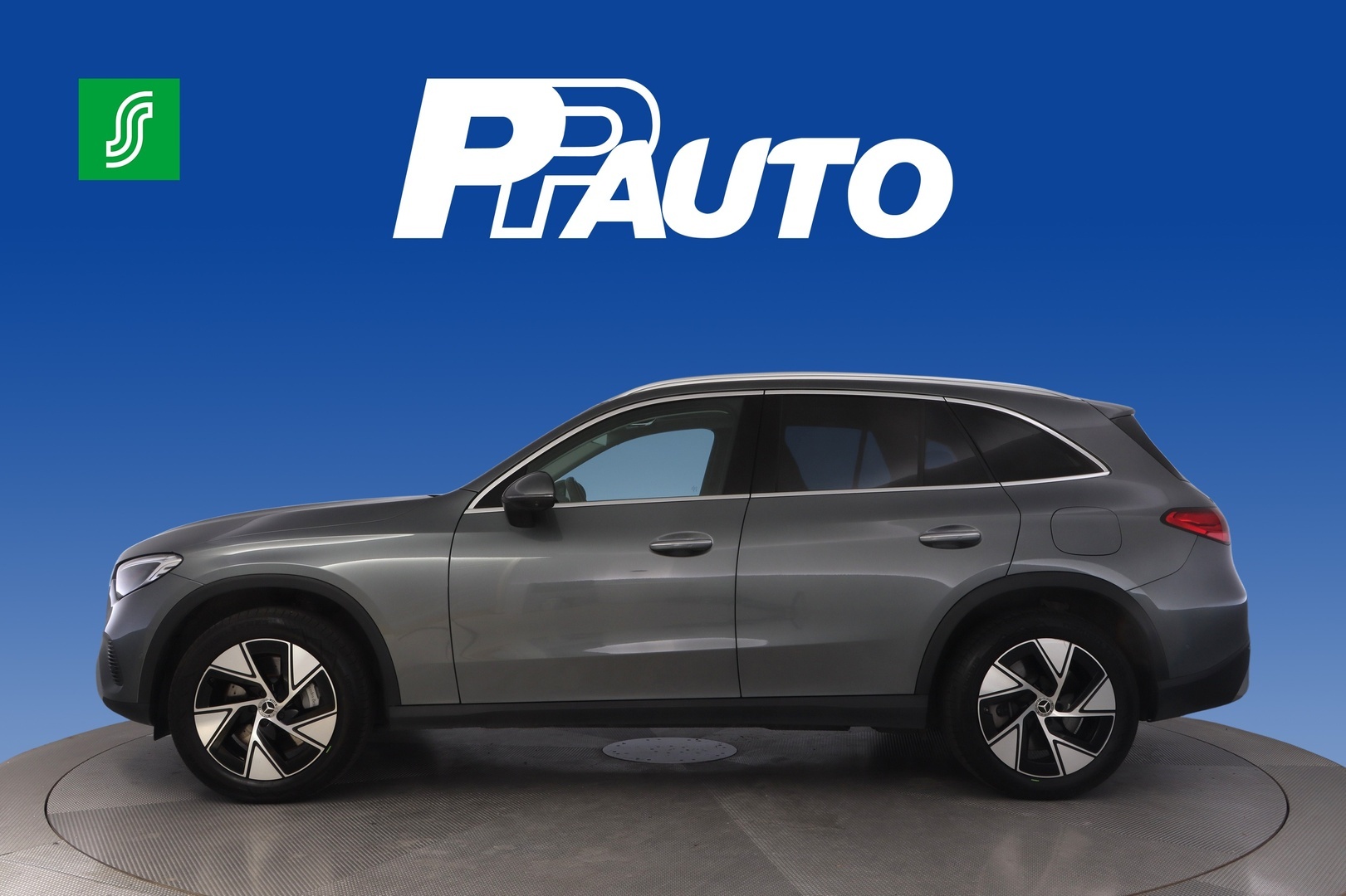 MERCEDES-BENZ GLC 2023