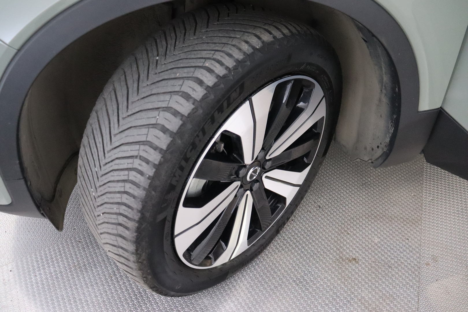 VOLVO C40 2022