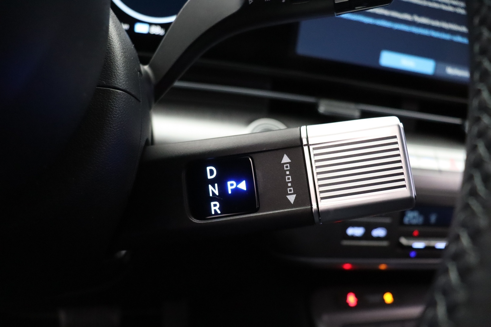 HYUNDAI KONA ELECTRIC 2025