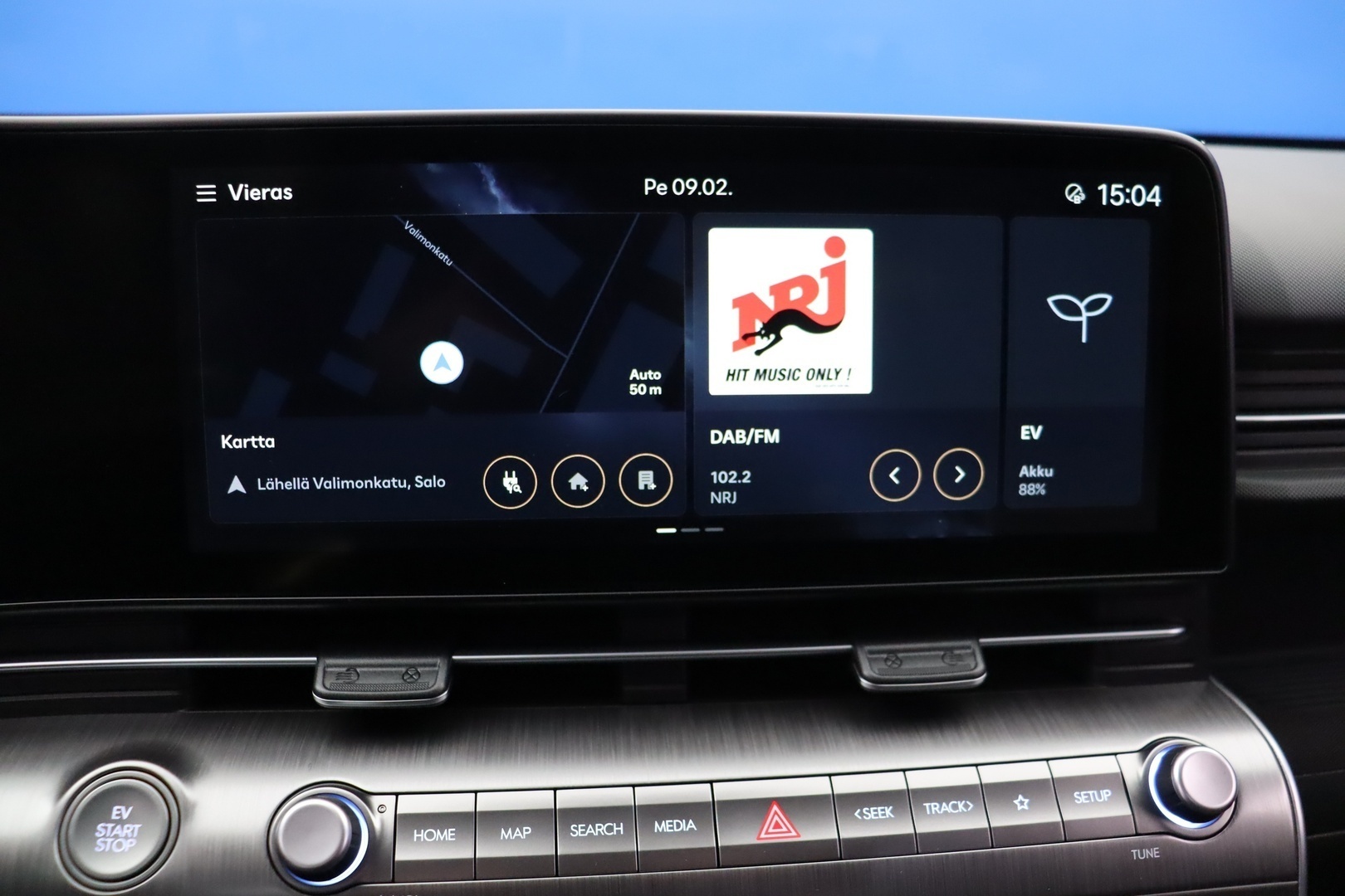 HYUNDAI KONA ELECTRIC 2025